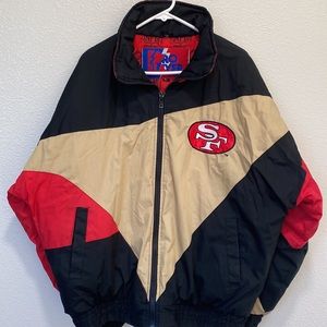 Vintage 49ers Pro Player jacket. Missing hood otherwise, great condition.